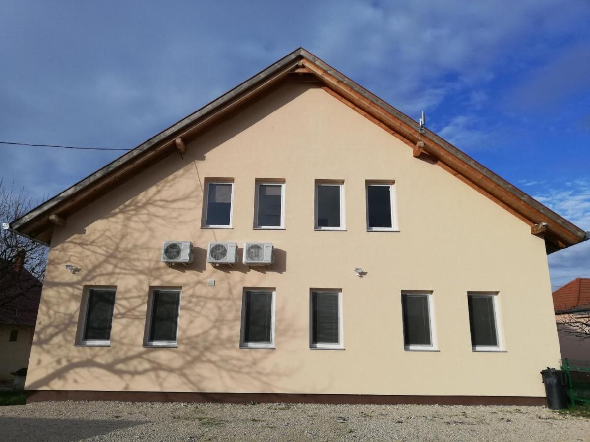 Bed and Breakfast Mura Regnum Panzió Tormafolde Exterior foto